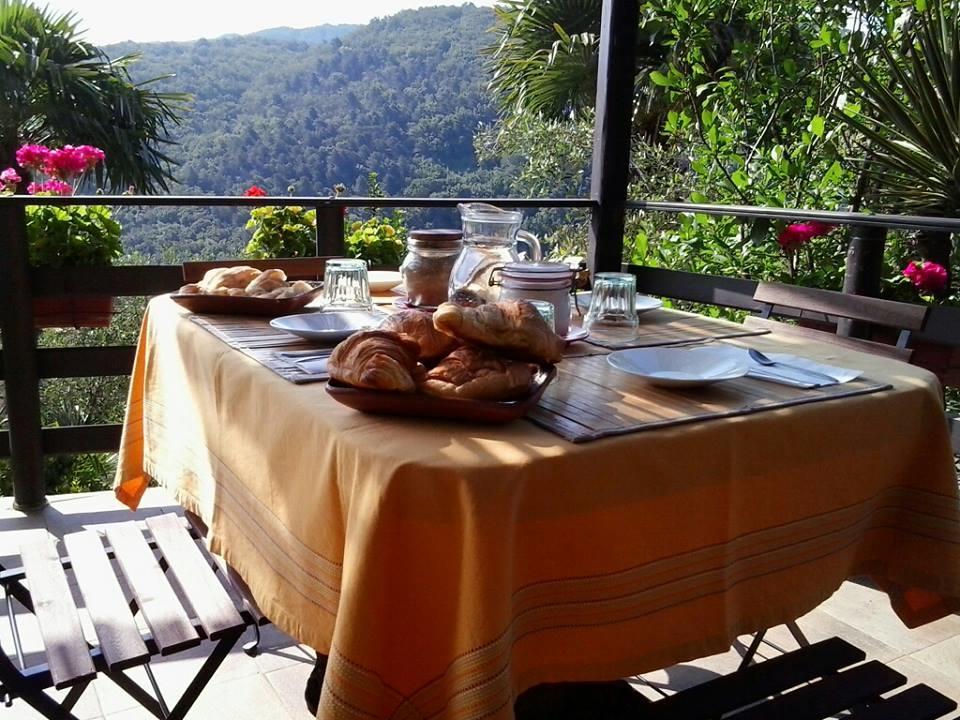La Fattoria Di Nonna Eugenia Panzió Lerici Kültér fotó